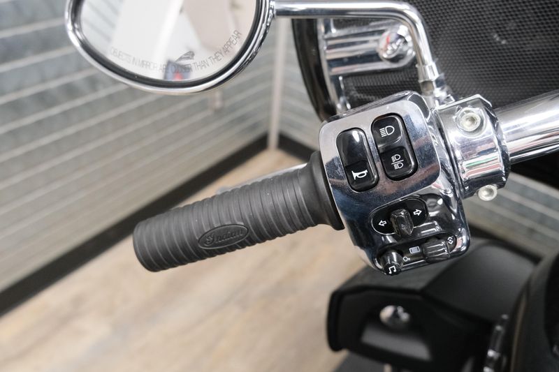 USED 2022 INDIAN MOTORCYCLE ROADMASTER Image 14