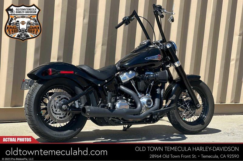 2021 Harley-Davidson Softail in a Black exterior color. BMW Motorcycles of Temecula – Southern California (951) 506-6903 bmwmotorcyclesoftemecula.com 