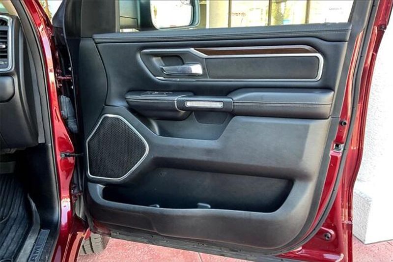 2021 RAM 1500 LaramieImage 23