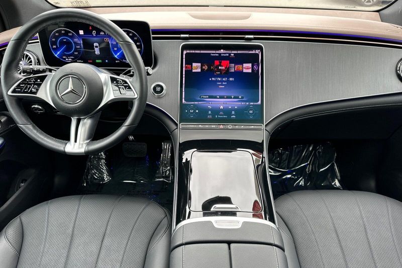 2023 Mercedes-Benz EQE 350+ SUVImage 15