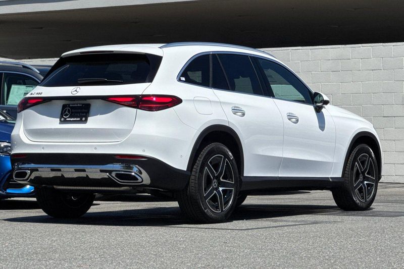 New 2027 Mercedes-Benz GLC-Class GLCGLC 300Image 4