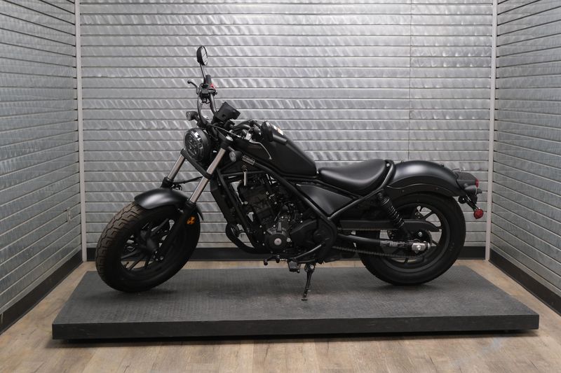 USED 2026 HONDA REBEL 300 E-CLUTCH Image 6