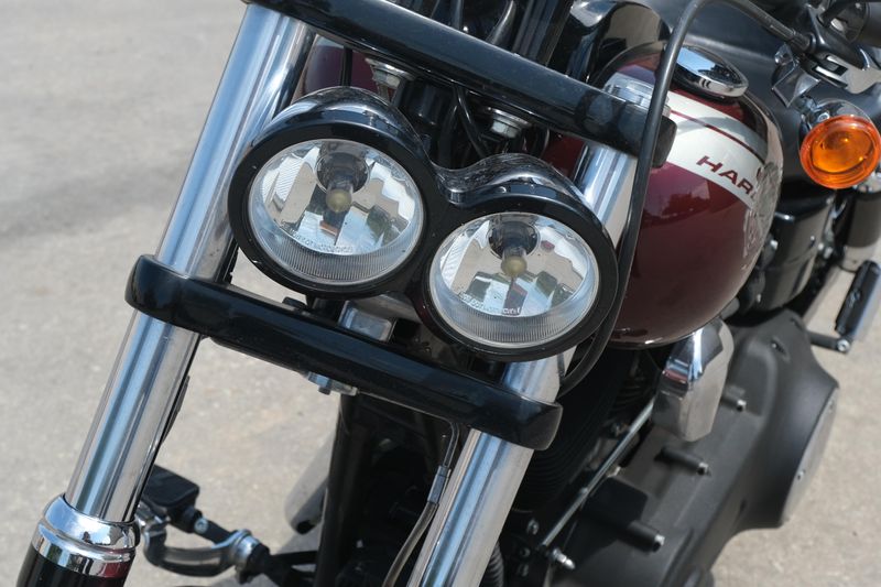 Used 2015 HARLEY DYNA FAT BOB MAROON Image 21