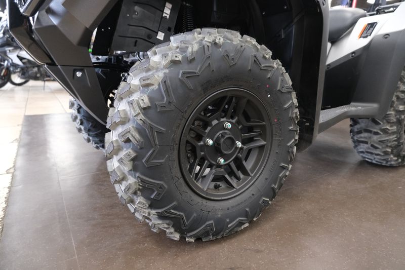 2024 Honda FOURTRAX RUBICON 4X4 AUTOMATIC MATTE SILVER METALLIC Image 7