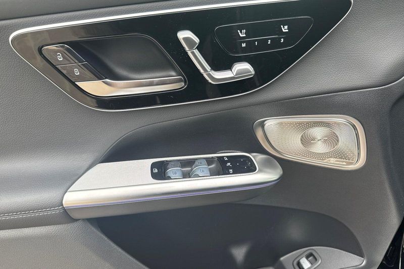 New 2026 Mercedes-Benz GLC-Class GLCGLC 300Image 9