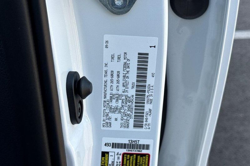 New 2026 Toyota Tundra SR5Image 31