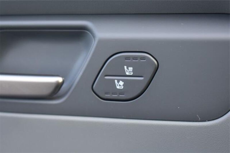 2024 Kia EV9 LightImage 36