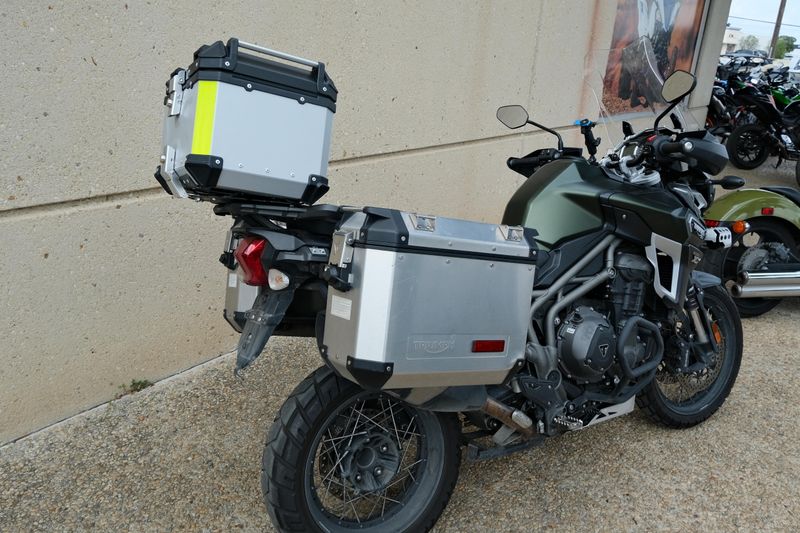 USED 2017 TRIUMPH TIGER EXPLORER Image 3