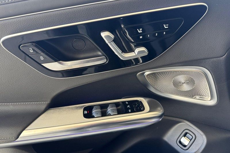 Used 2024 Mercedes-Benz CLE 450Image 12