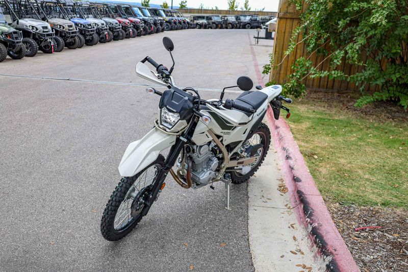 New 2026 Kawasaki KLX230 S ABS  WHITISH BEIGE Image 31
