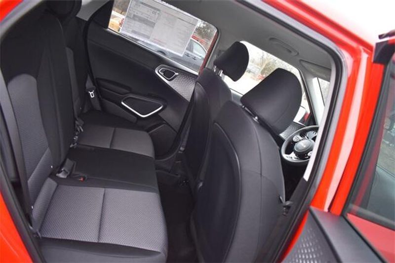 New 2025 Kia Soul SImage 13