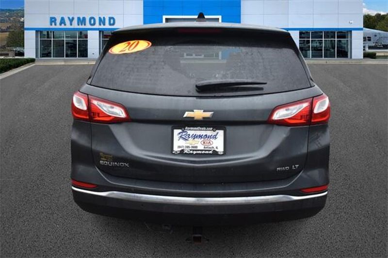Used 2020 Chevrolet Equinox LTImage 4