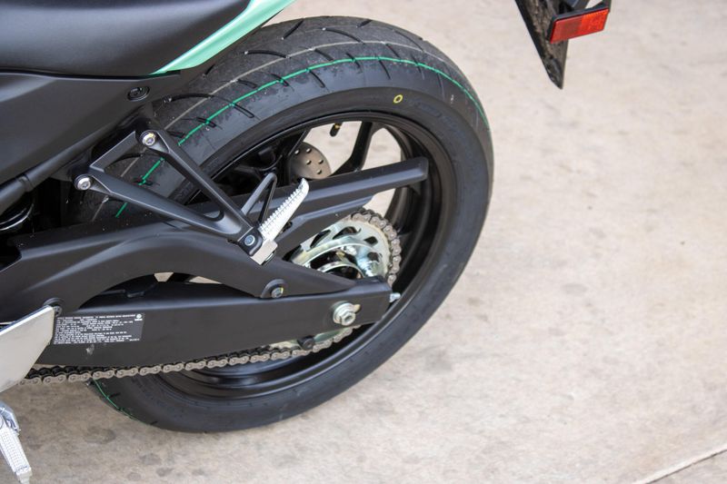 NEW 2026 YAMAHA YZFR3 ABS Image 13