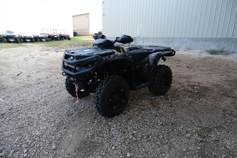 2025 Can-Am OUTLANDER XT 850 WILDLAND CAMO  DEMO Image 24