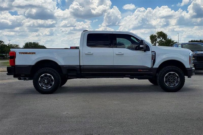 2024 Ford F-250 King Ranch photo 5