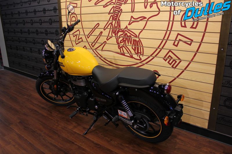 New 2024 Royal Enfield Meteor 350 Image 6