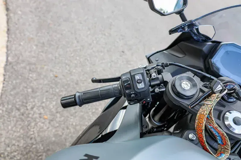 NEW 2026 KAWASAKI NINJA ZX6R Image 16