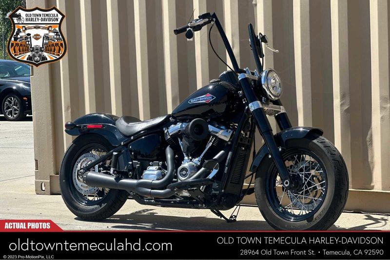 2021 Harley-Davidson Softail in a Black exterior color. BMW Motorcycles of Temecula – Southern California (951) 506-6903 bmwmotorcyclesoftemecula.com 