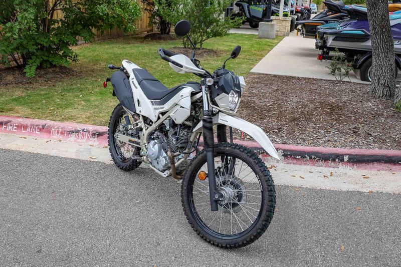 New 2026 Kawasaki KLX230 S ABS  WHITISH BEIGE Image 32
