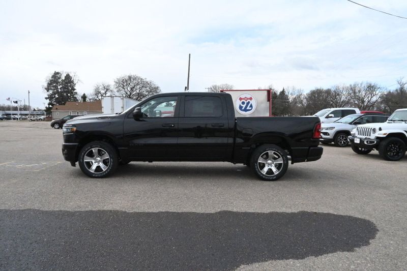 2025 RAM 1500 TradesmanImage 5