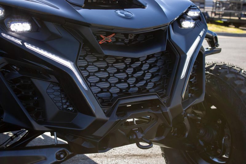 NEW 2026 CAN-AM MAVERICK R MAX X WITH SMARTSHOX 999T DCT Image 11