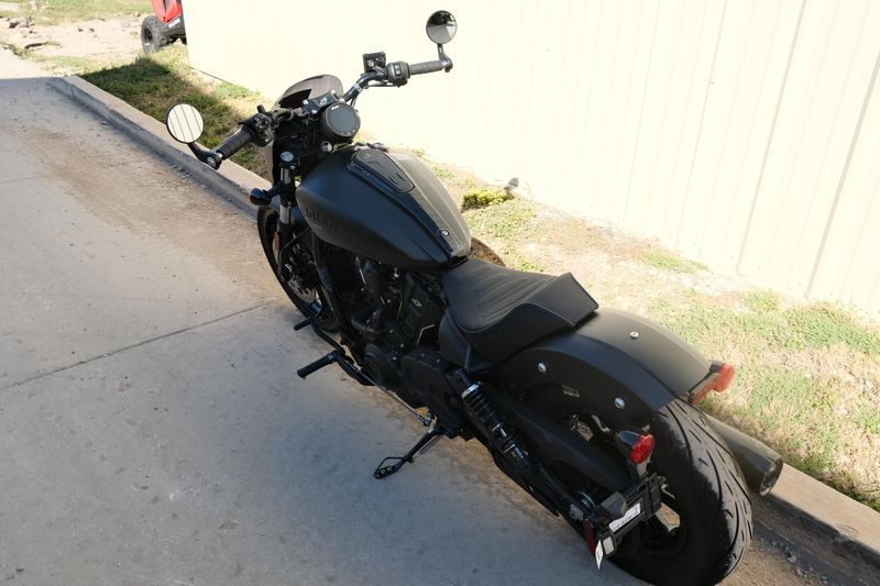 NEW 2025 INDIAN MOTORCYCLE SPORT SCOUT LIMITED WITH TECH PACKAGE  Family PowerSports (877) 886-1997 familypowersports.com 