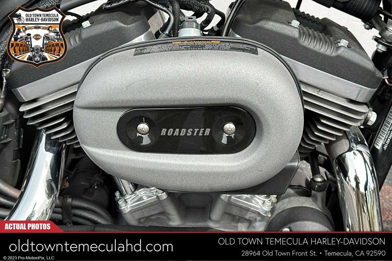 2017 Harley-Davidson Sportster in a BLACK W/PINSTRIPE exterior color. BMW Motorcycles of Temecula – Southern California (951) 506-6903 bmwmotorcyclesoftemecula.com 