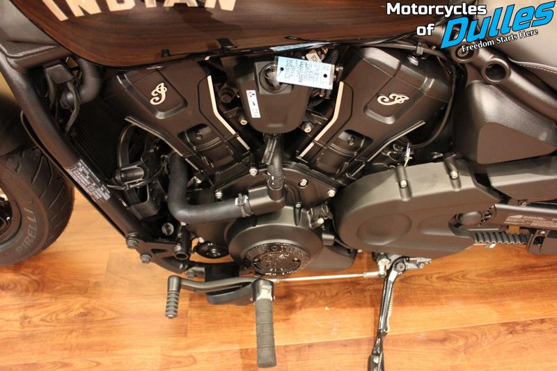 New 2025 Indian Motorcycle Scout Sixty Bobber Image 9