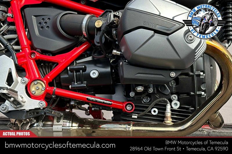 2022 BMW R NINET SCRAMBLER  in a OPTION 719 BLACK STORM METALLIC AND RACING RED exterior color. BMW Motorcycles of Temecula – Southern California (951) 506-6903 bmwmotorcyclesoftemecula.com 