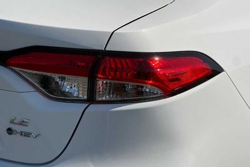 New 2027 Toyota Corolla Hybrid LEImage 30