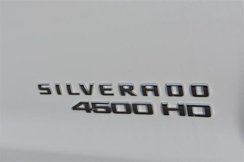 2024 Chevrolet Silverado 4500HD Work TruckImage 13