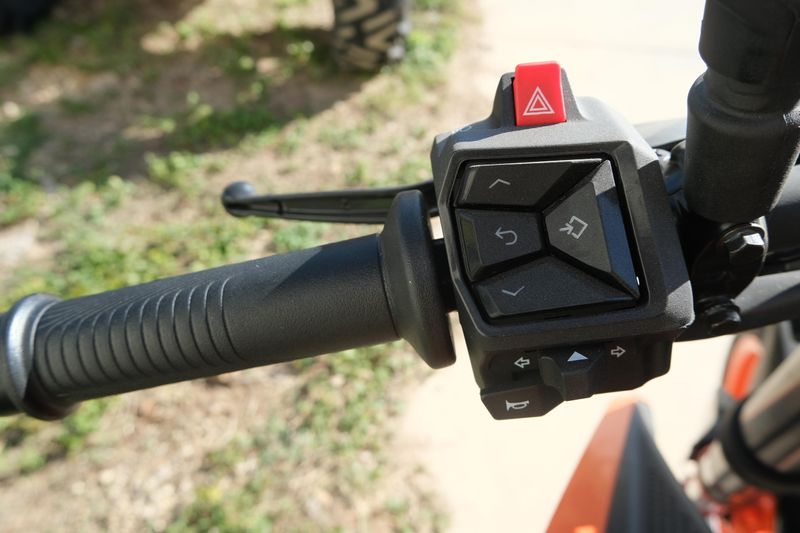 NEW 2025 KTM 390 DUKE Image 16