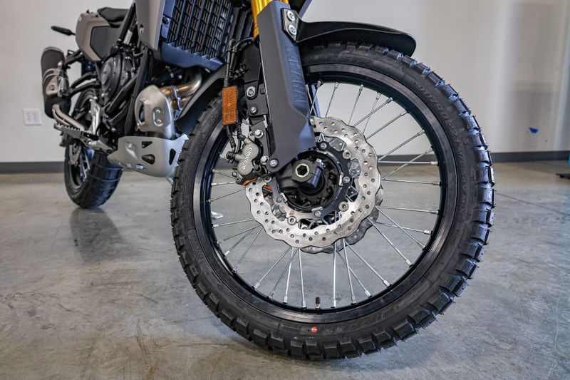 2025 Yamaha TENERE 700  TECH TITANIUM Image 2