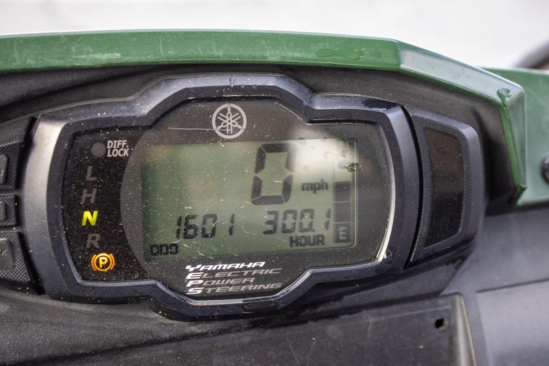 USED 2015 YAMAHA VIKING EPS Image 15