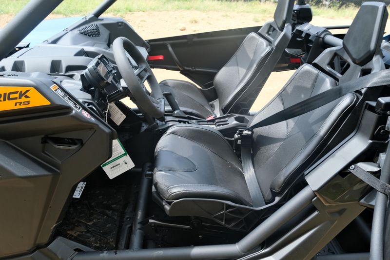 2025 Can-Am MAVERICK X3 MAX RS TURBO SCANDI BLUE AND ORANGE CRUSH Image 11