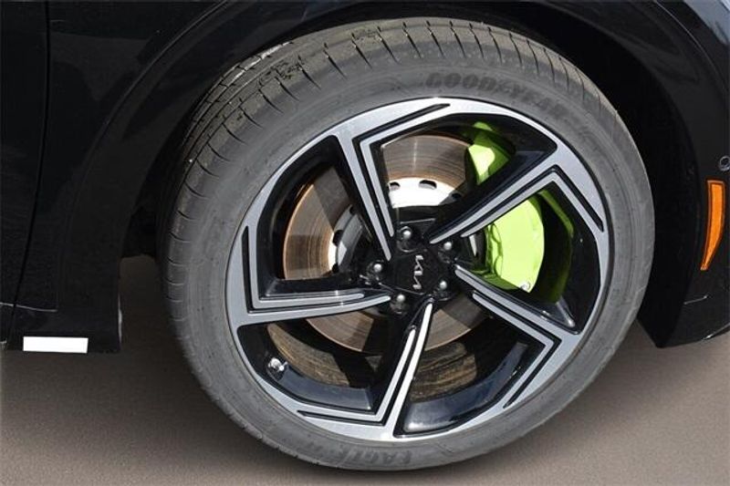 2024 Kia EV6 GTImage 11