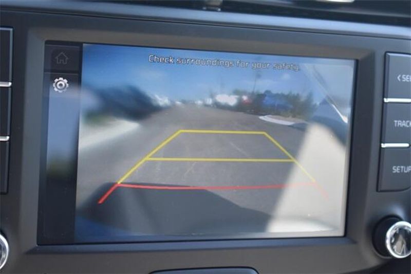 New 2025 Kia Soul LXImage 26