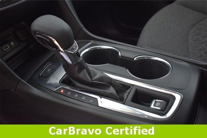 Used 2024 Chevrolet Equinox LTImage 26