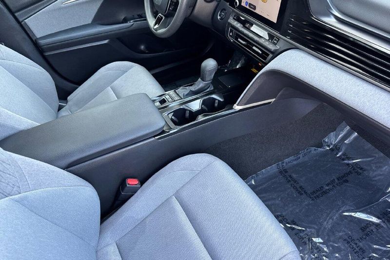 Used 2025 Toyota Camry LEImage 14