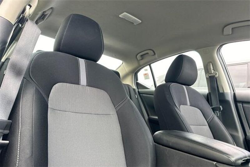 2021 Nissan Sentra SVImage 14