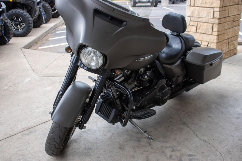 USED 2019 HARLEY STREET GLIDE SPECIAL Image 7