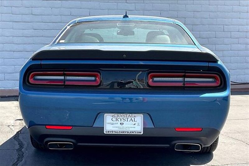 2022 Dodge Challenger R/TImage 3
