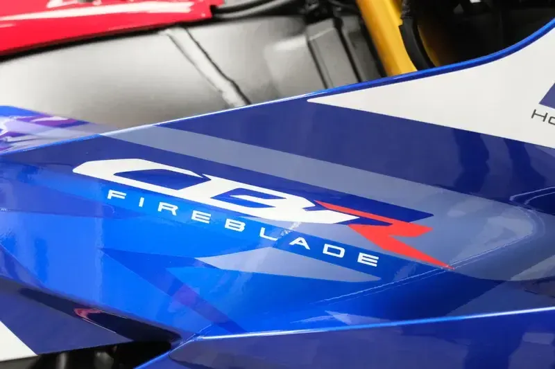 NEW 2026 HONDA CBR1000RRR FIREBLADE SP Image 23
