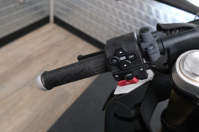 USED 2024 CFMOTO 450SS Image 18