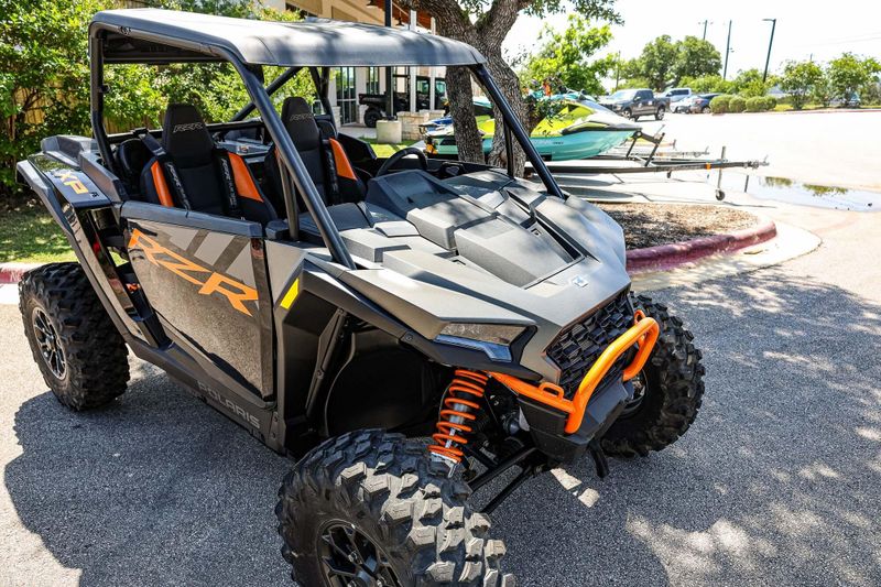 2024 Polaris RZR XP 1000 ULTIMATE MATTE TITANIUM AND ONYX BLACK Image 25
