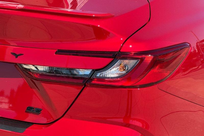 New 2026 Toyota Camry SEImage 30