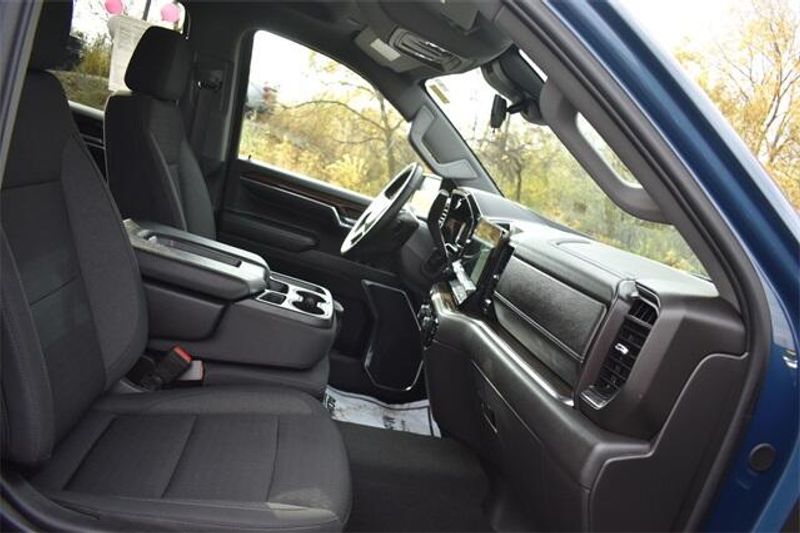 Used 2024 Chevrolet Silverado 1500 LTImage 14