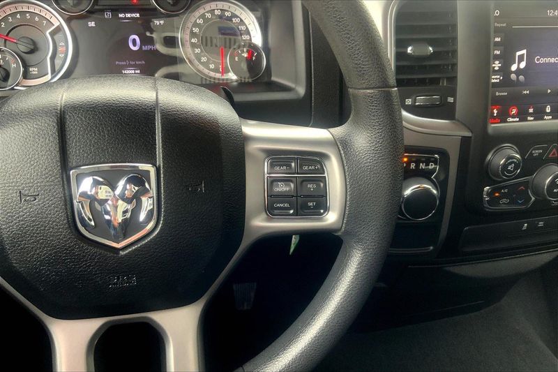 2021 Ram 1500 Classic Warlock photo 19