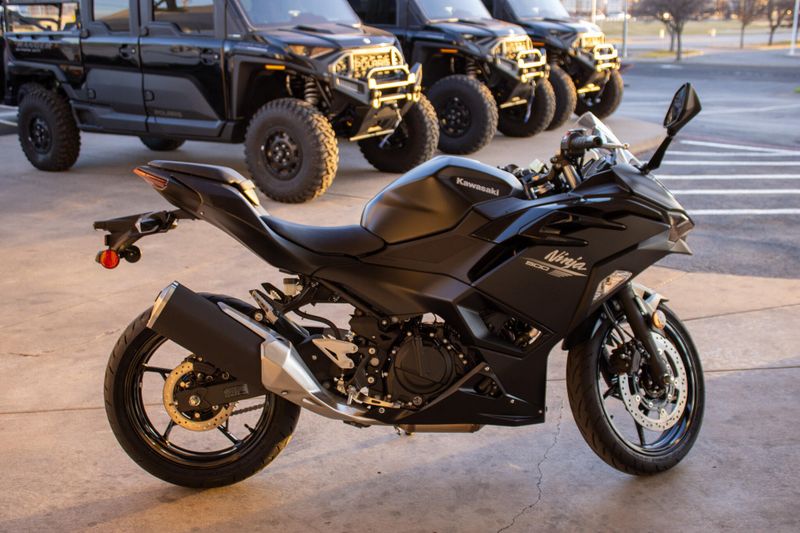 NEW 2026 KAWASAKI NINJA 500 ABS Image 5