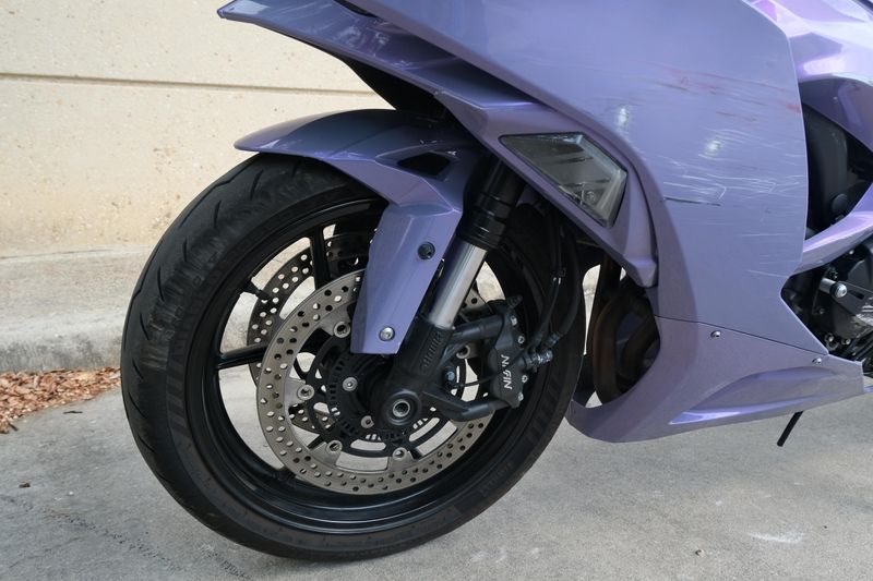 USED 2024 KAWASAKI NINJA ZX6R Image 17